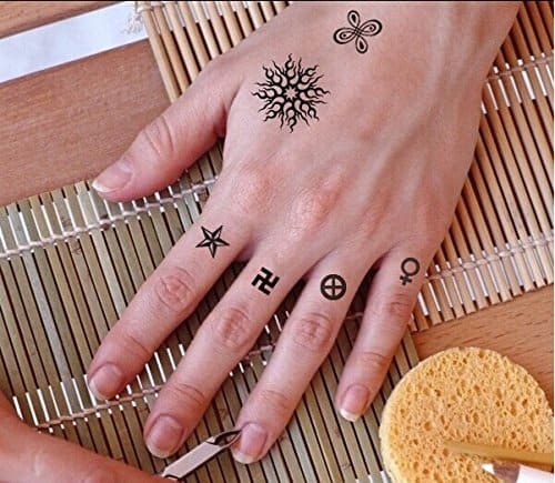 finger tattoo